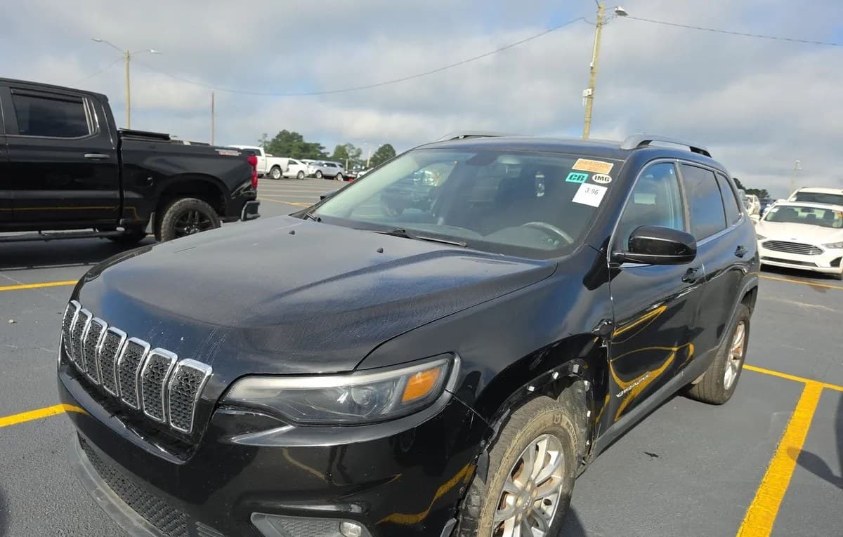 2019 JEEP CHEROKEE Latitude 2