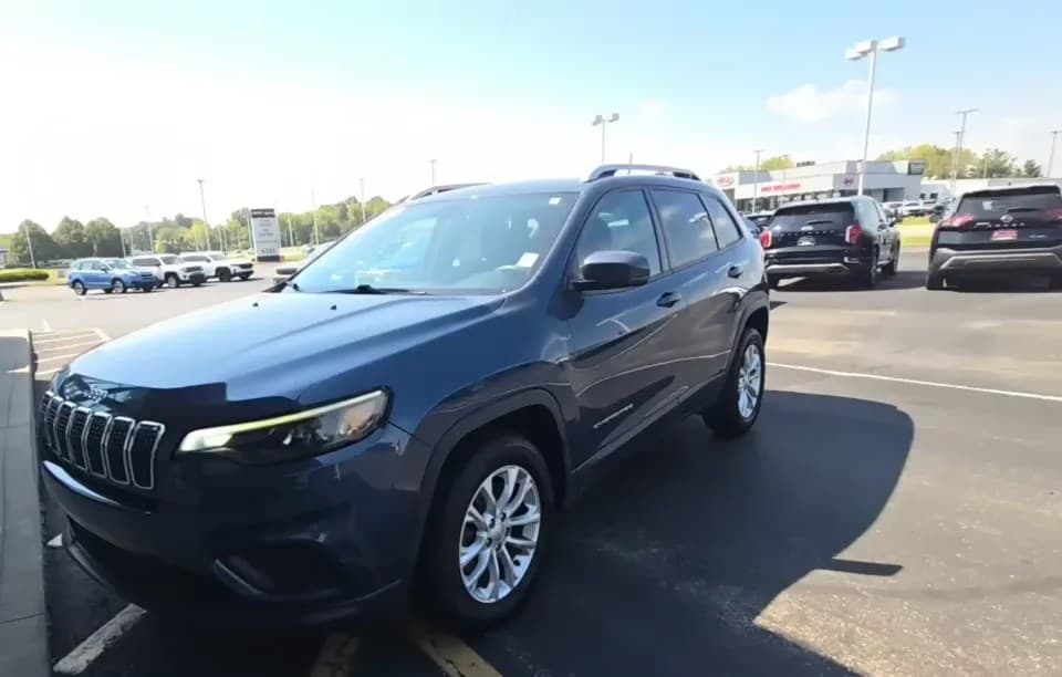 2020 JEEP CHEROKEE Latitude 2