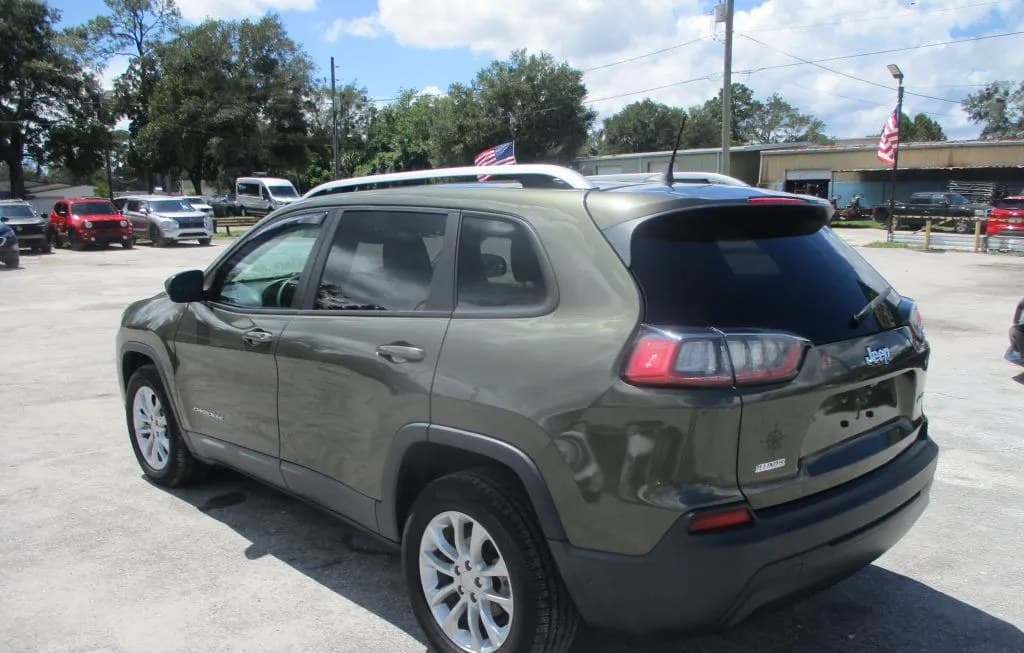 2021 JEEP CHEROKEE Latitude 5