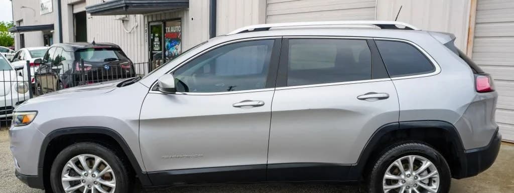 2019 JEEP CHEROKEE Latitude 4