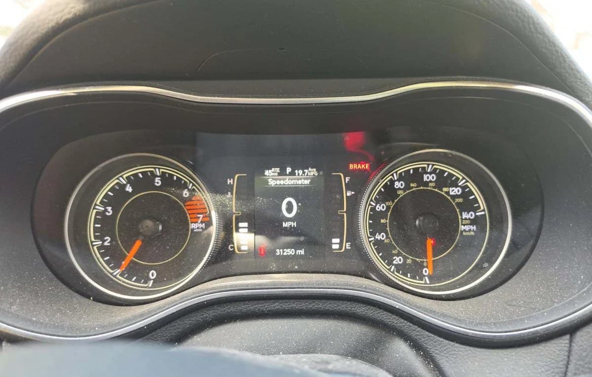 2020 JEEP CHEROKEE Latitude 6