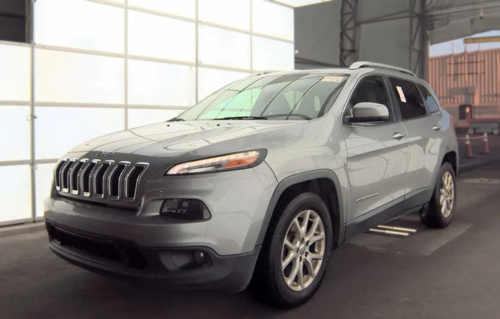 2017 JEEP CHEROKEE LATITUDE 1