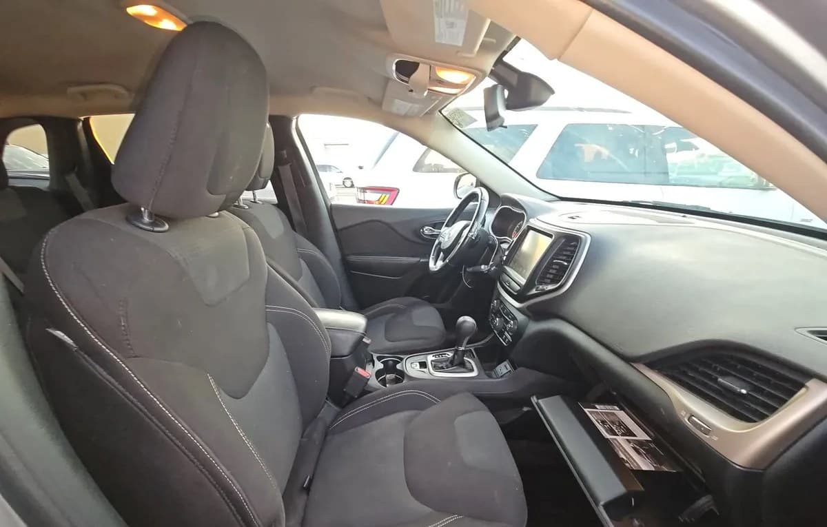2017 JEEP CHEROKEE LATITUDE 5