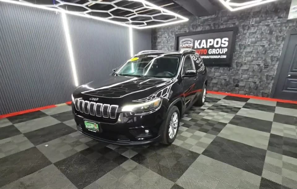 2019 JEEP CHEROKEE Latitude 2