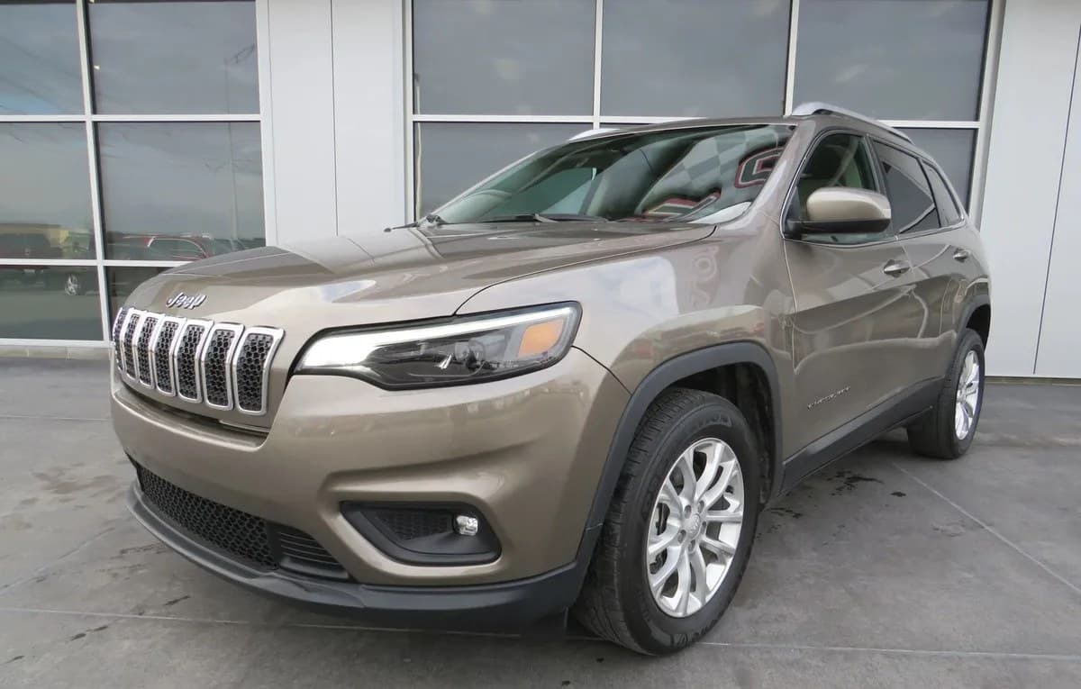 2019 JEEP CHEROKEE Latitude 4
