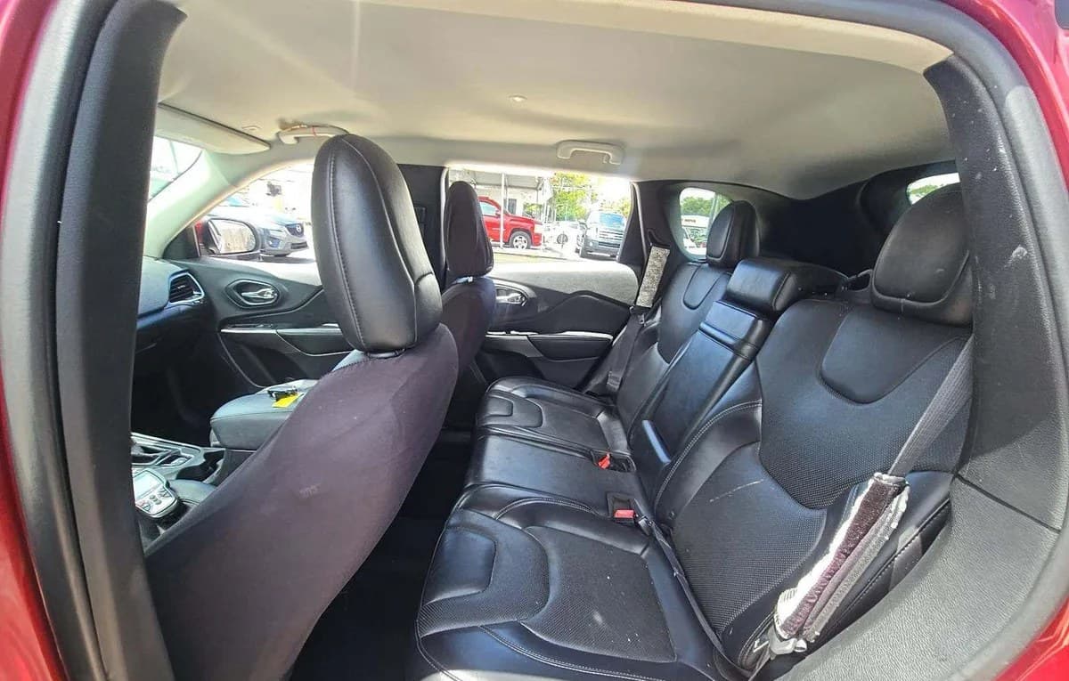 2019 JEEP CHEROKEE Limited 5