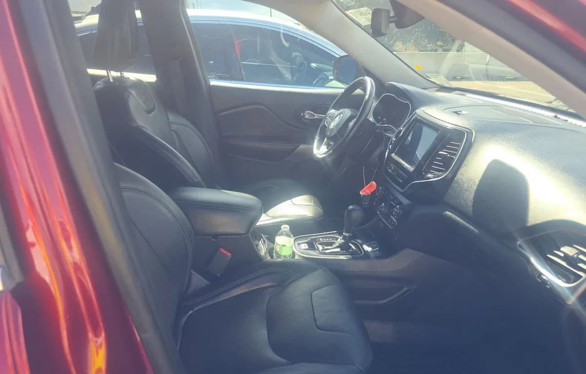 2019 JEEP CHEROKEE Limited 5