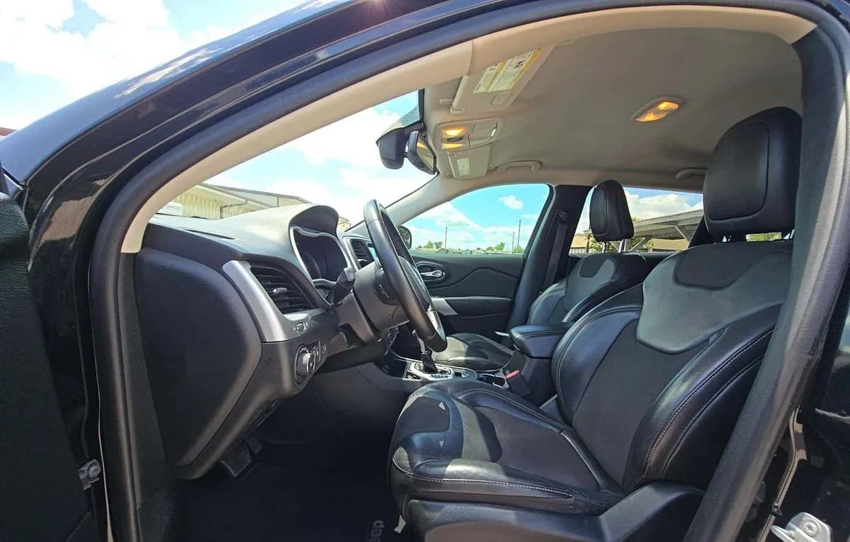 2018 JEEP CHEROKEE LATITUDE Plus 4