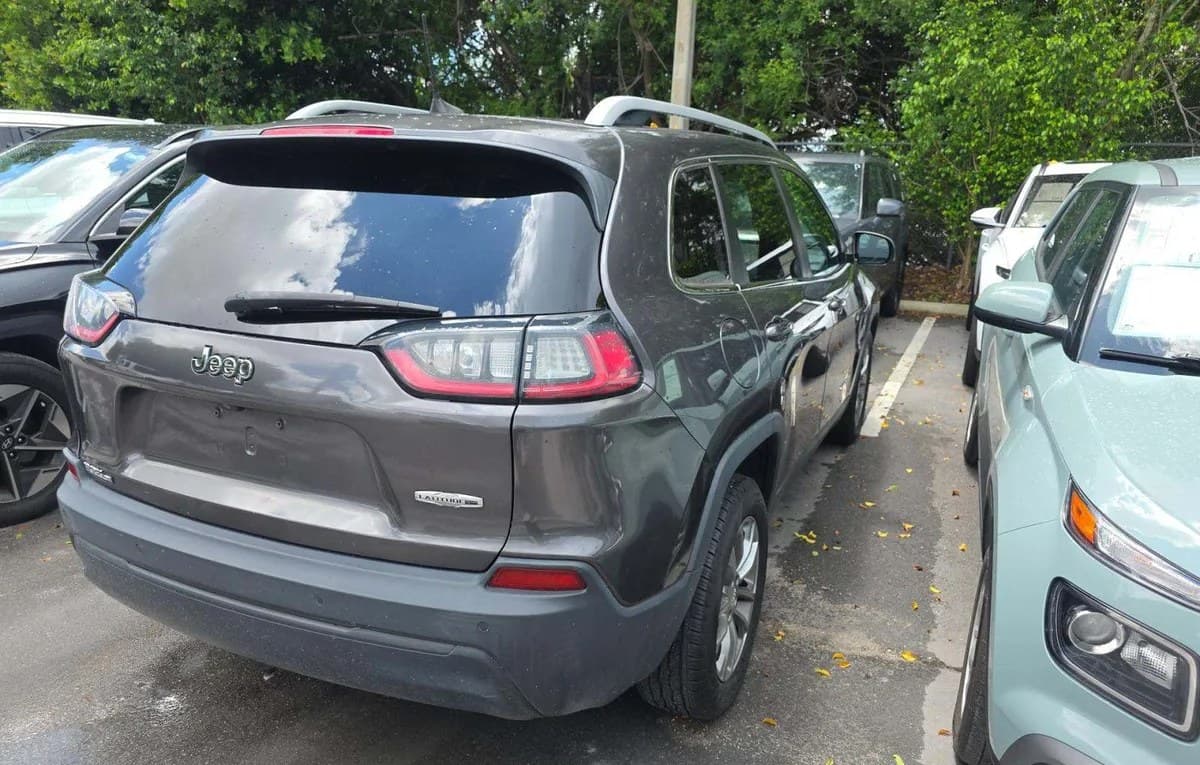 2020 JEEP CHEROKEE LATITUDE PLUS 4