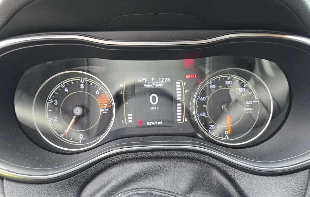 2020 JEEP CHEROKEE LATITUDE PLUS 6