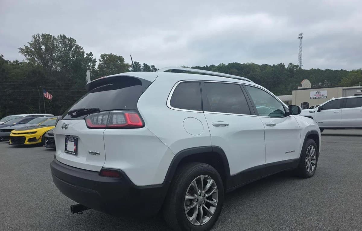 2021 JEEP CHEROKEE LATITUDE Plus 4