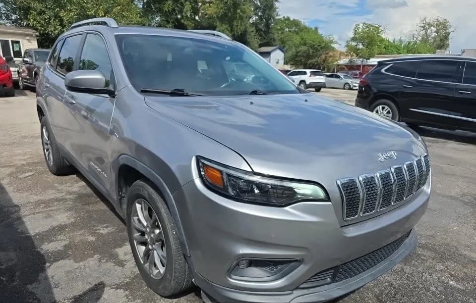 2019 JEEP CHEROKEE LATITUDE Plus 4