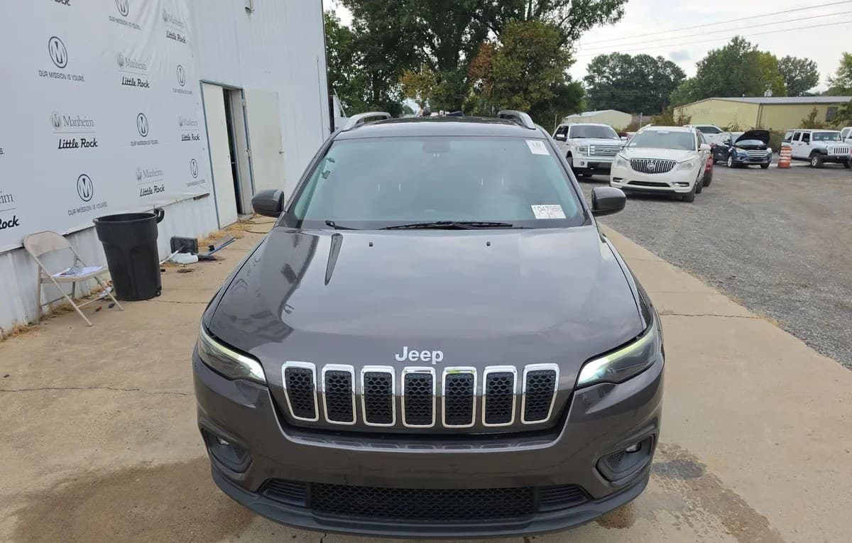 2019 JEEP CHEROKEE LATITUDE Plus 3