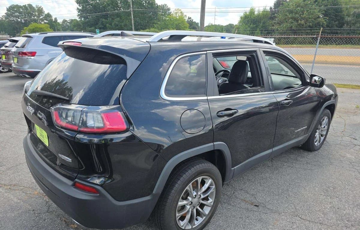 2019 JEEP CHEROKEE LATITUDE Plus 4