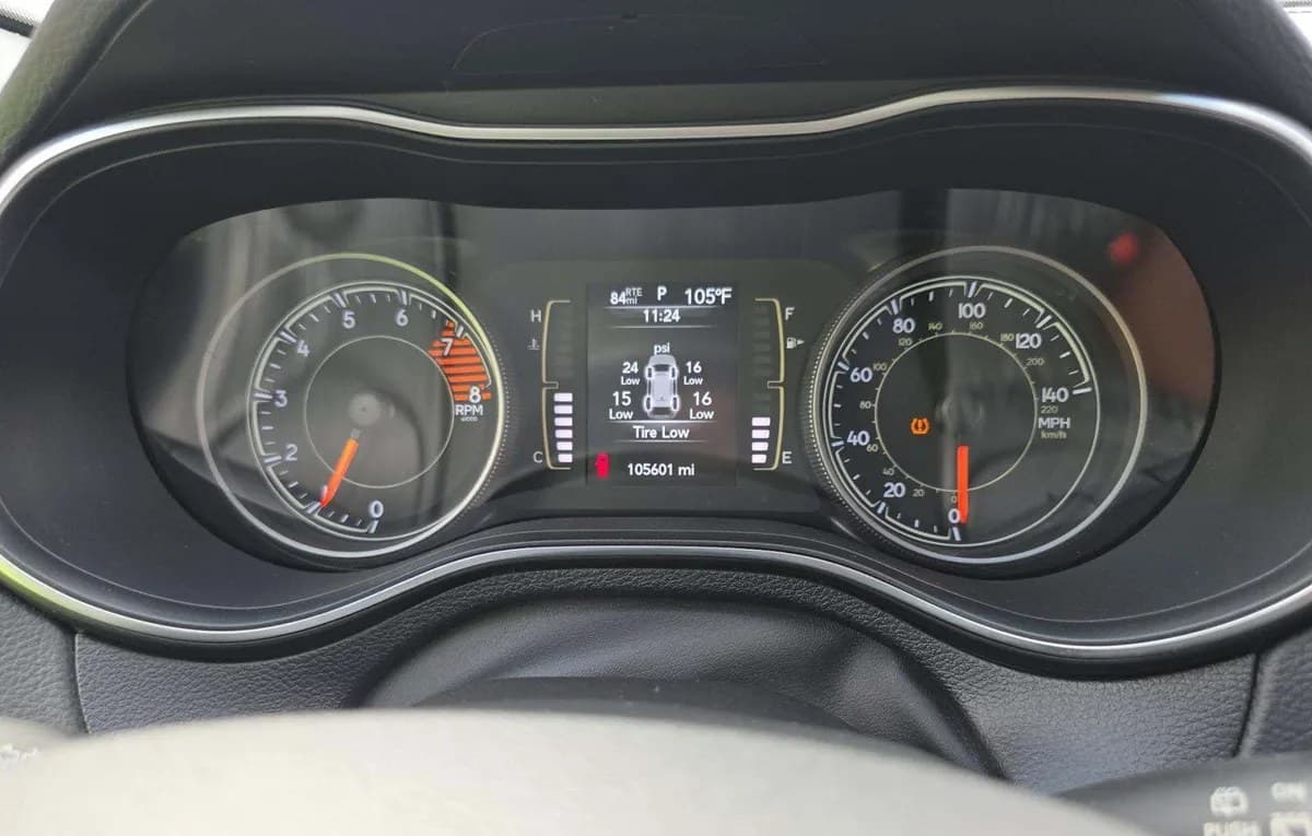 2019 JEEP CHEROKEE LATITUDE Plus 6