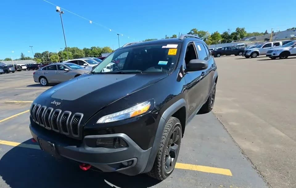 2017 JEEP CHEROKEE Trailhawk 2