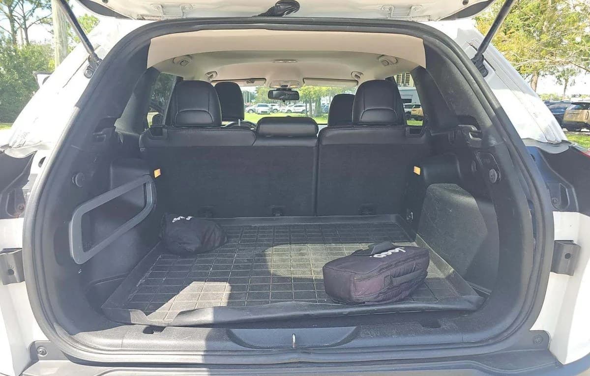2017 JEEP CHEROKEE TRAILHAWK 6