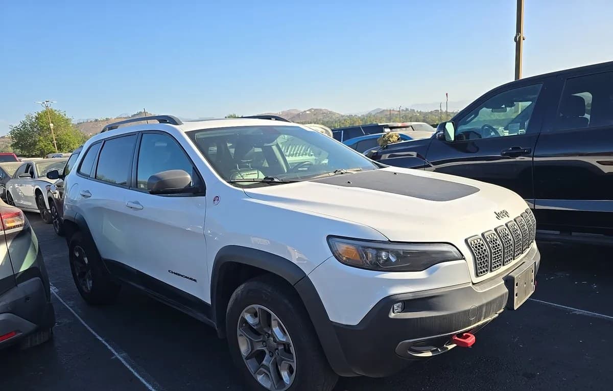 2019 JEEP CHEROKEE TRAILHAWK 4
