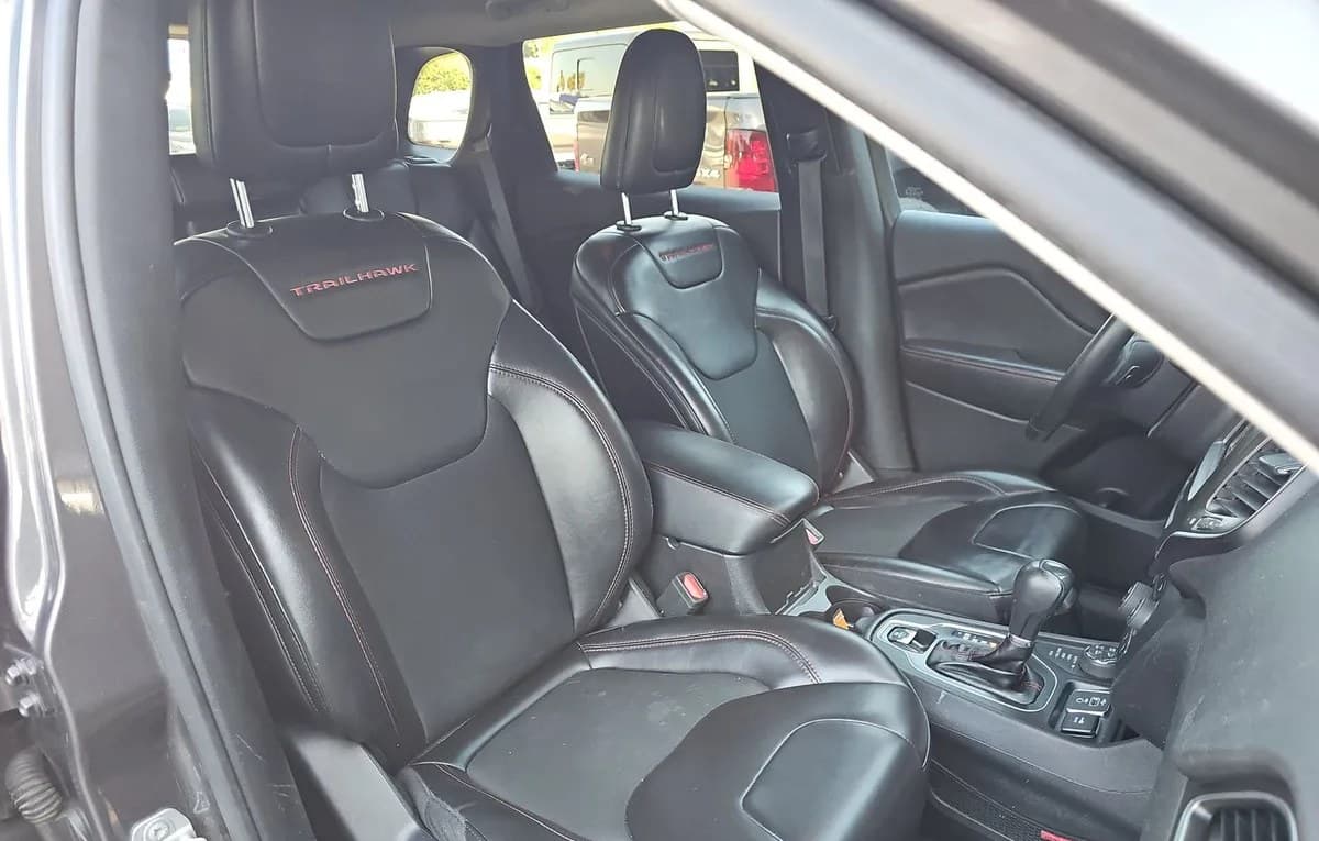 2019 JEEP CHEROKEE Trailhawk 5