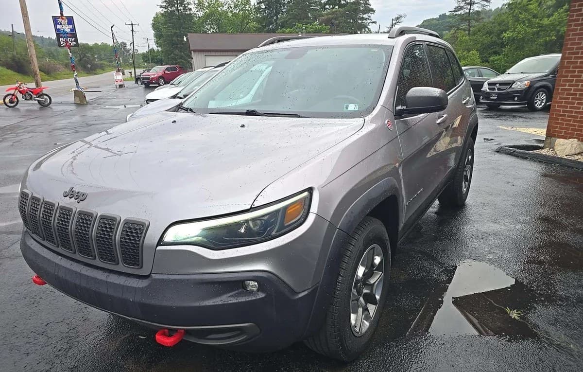 2019 JEEP CHEROKEE Trailhawk 2