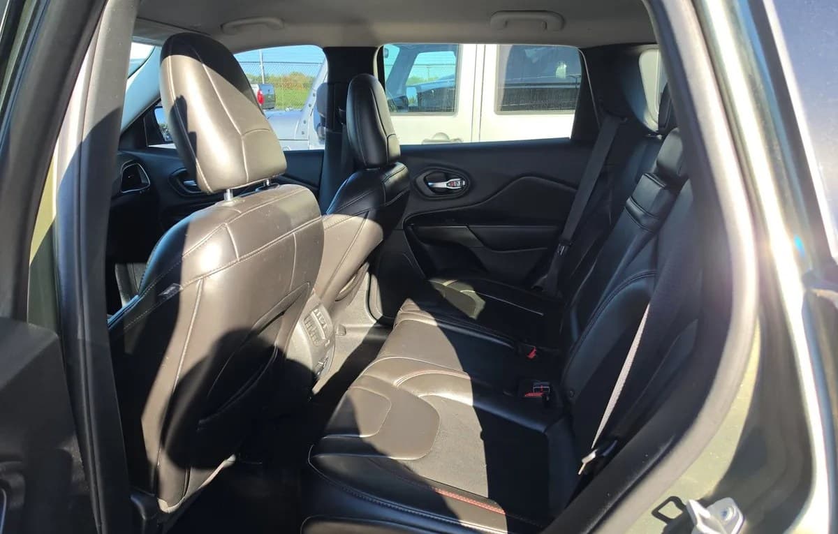 2019 JEEP CHEROKEE Trailhawk 6