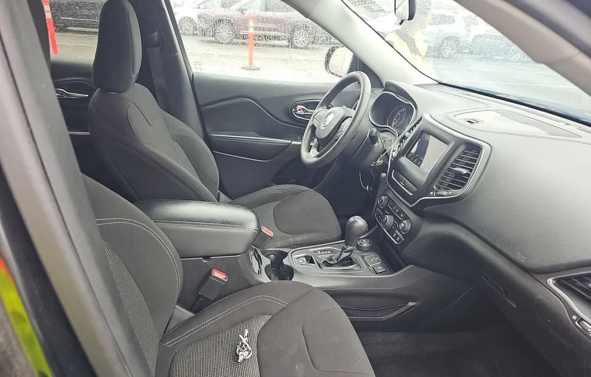 2020 JEEP CHEROKEE Latitude 4