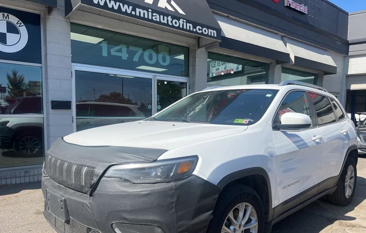2019 JEEP CHEROKEE Latitude 2