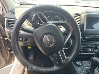 2019 JEEP CHEROKEE Latitude 11