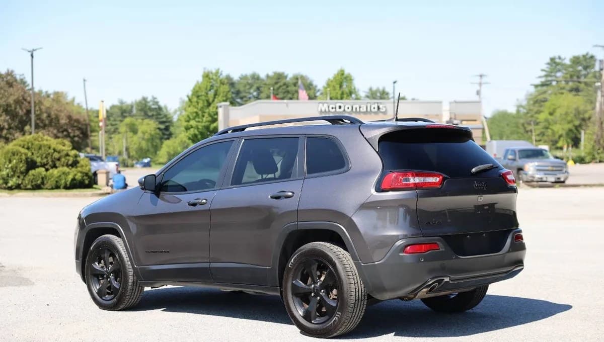 2017 JEEP CHEROKEE HIGH ALTITUDE EDITION 4