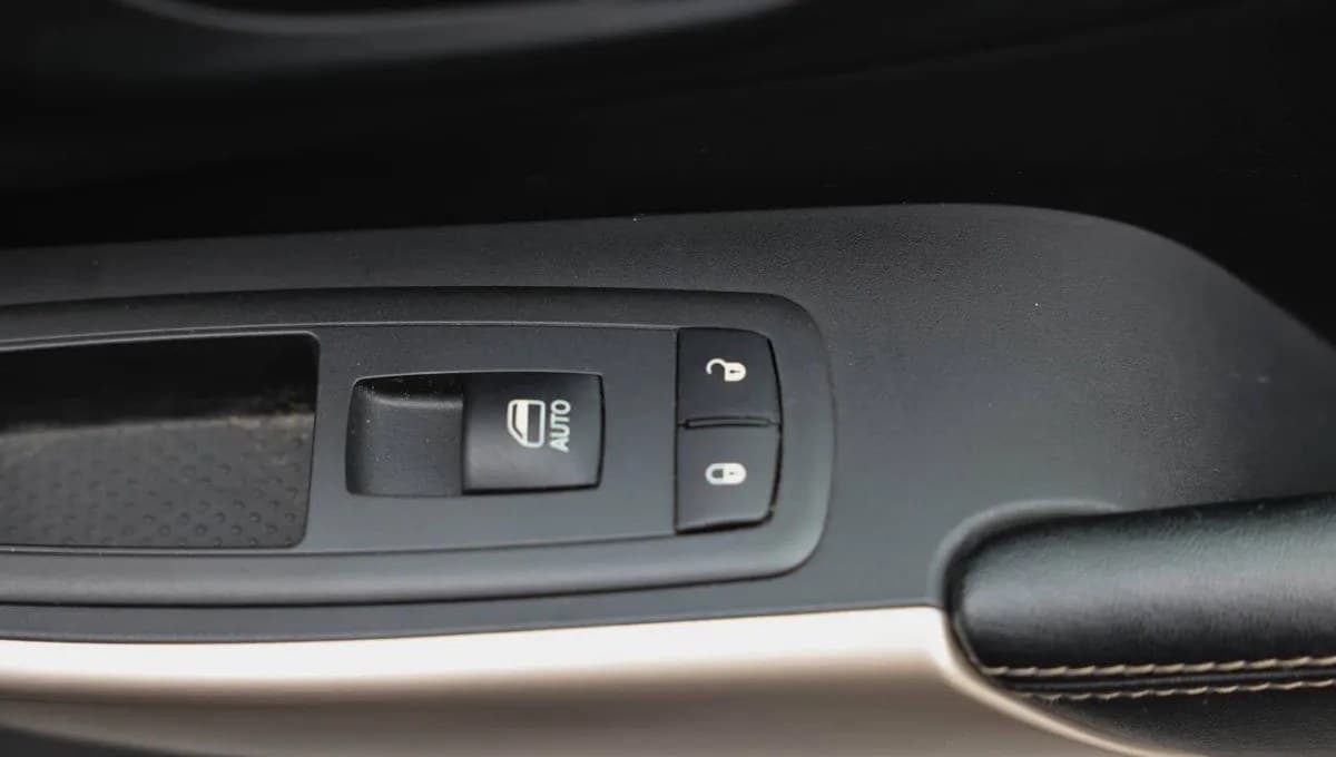 2017 JEEP CHEROKEE Limited 7