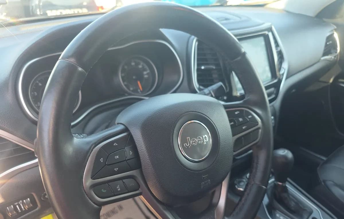 2019 JEEP CHEROKEE Limited 7