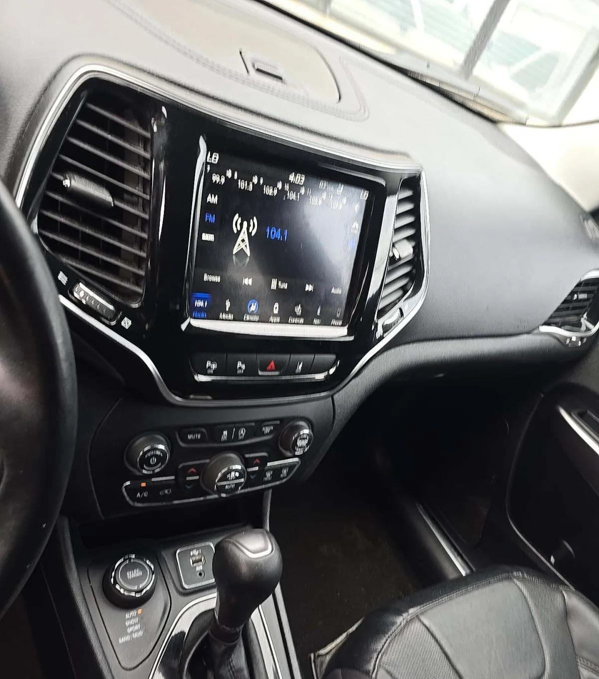 2019 JEEP CHEROKEE LIMITED 7