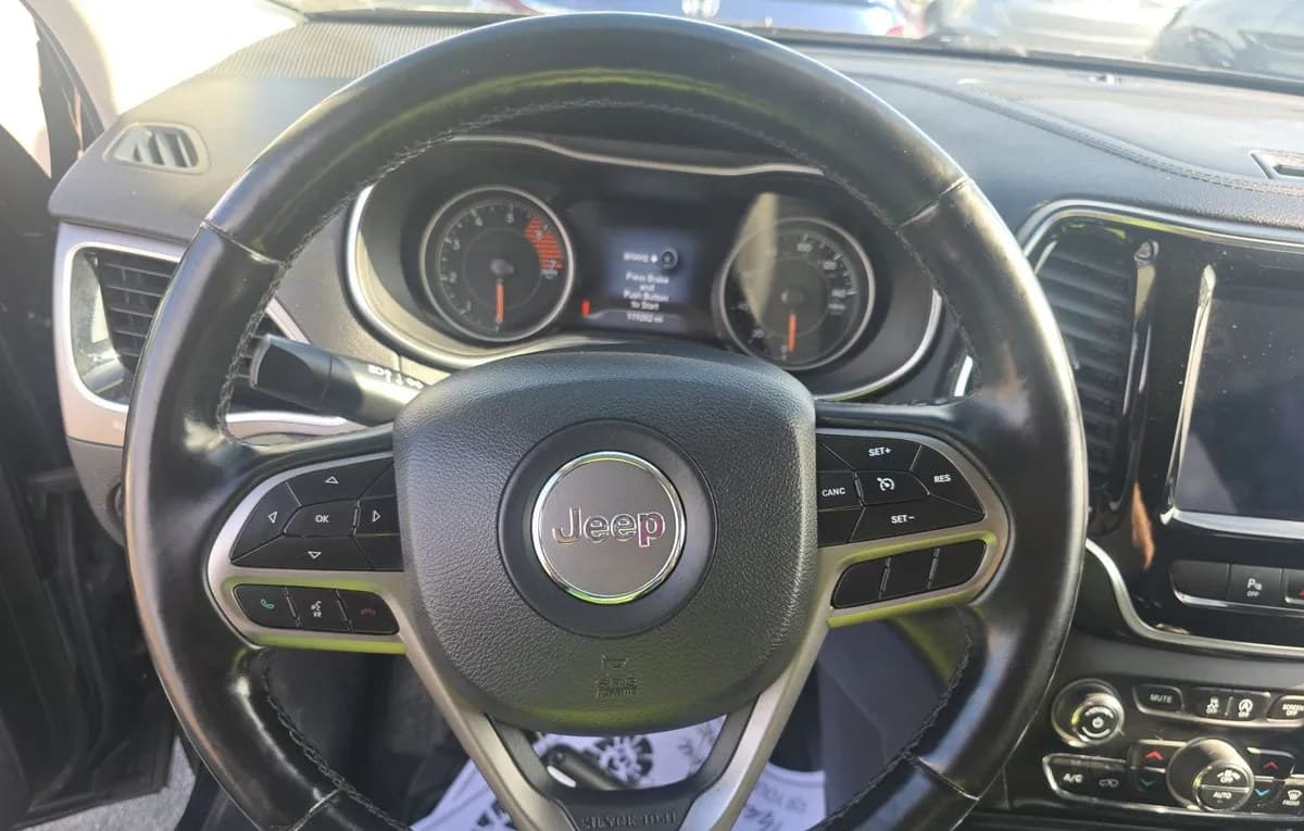 2020 JEEP CHEROKEE Limited 6