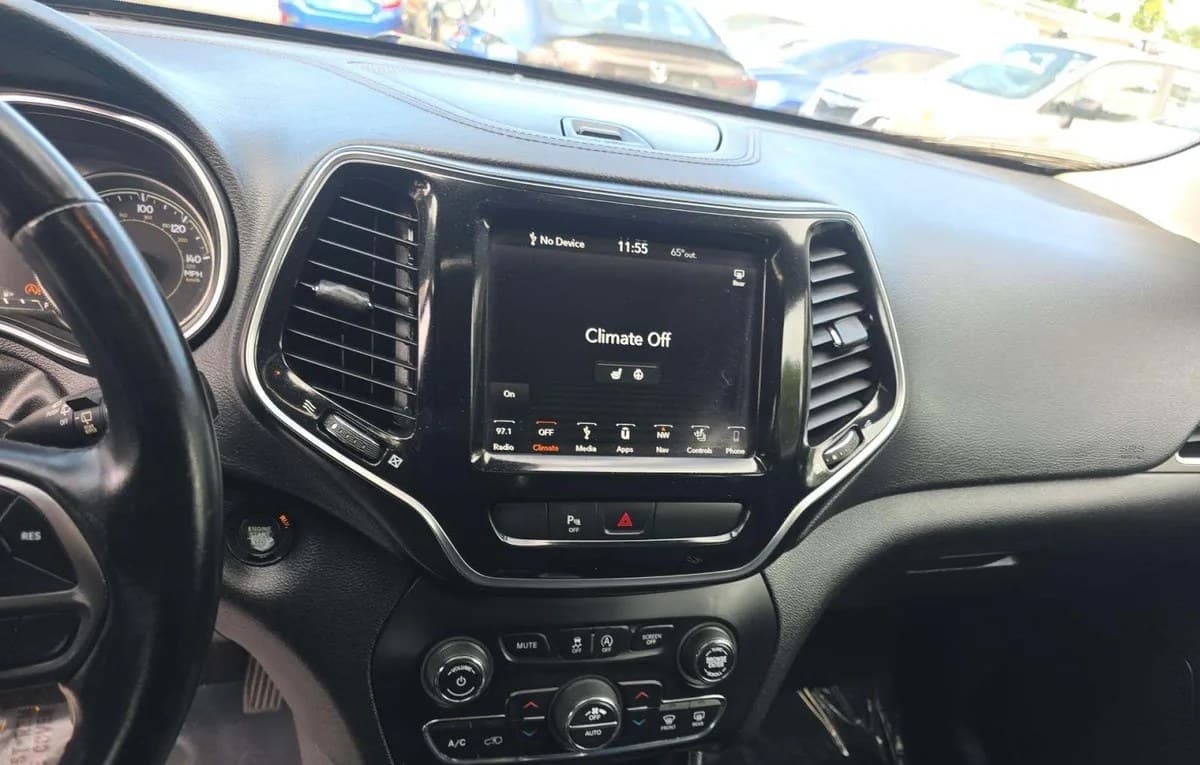 2019 JEEP CHEROKEE Limited 7