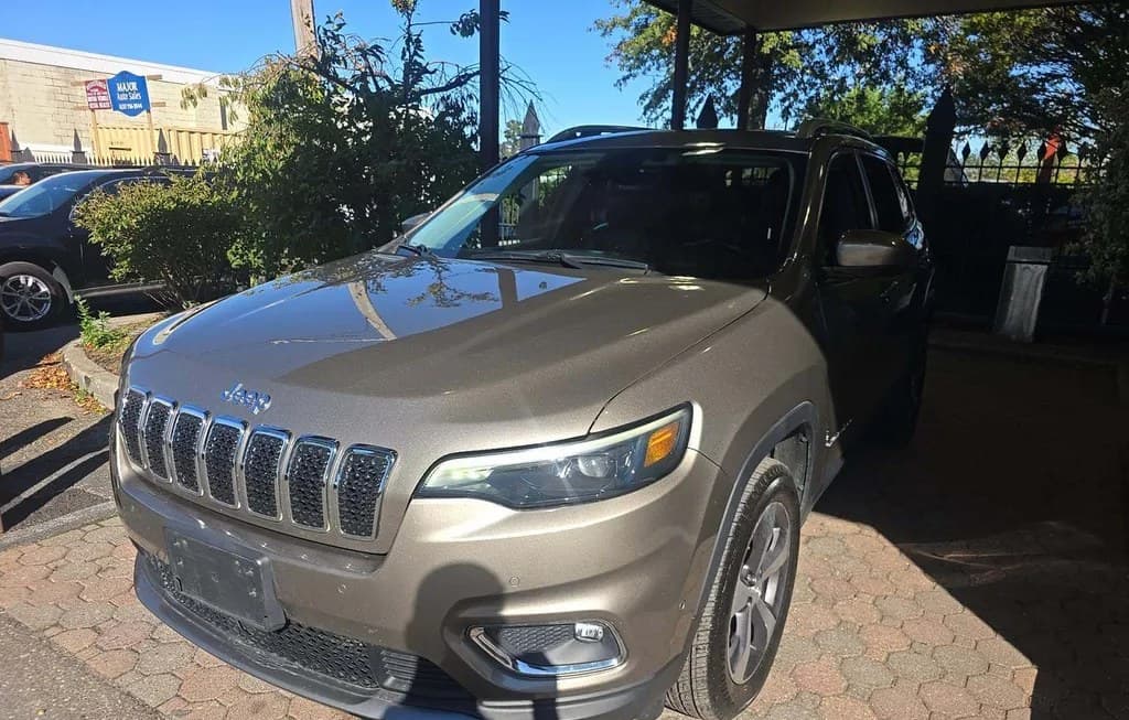 2021 JEEP CHEROKEE LIMITED 1