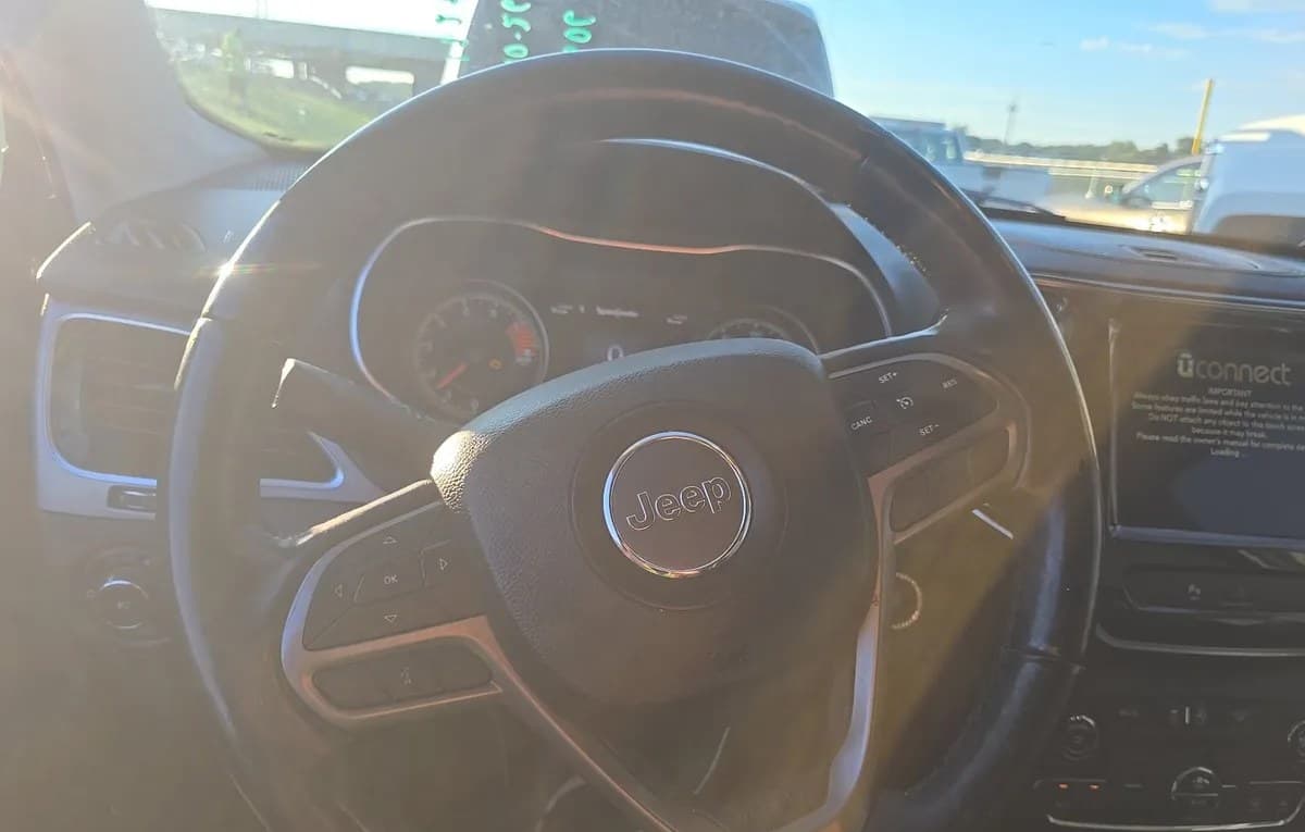 2019 JEEP CHEROKEE LIMITED 7