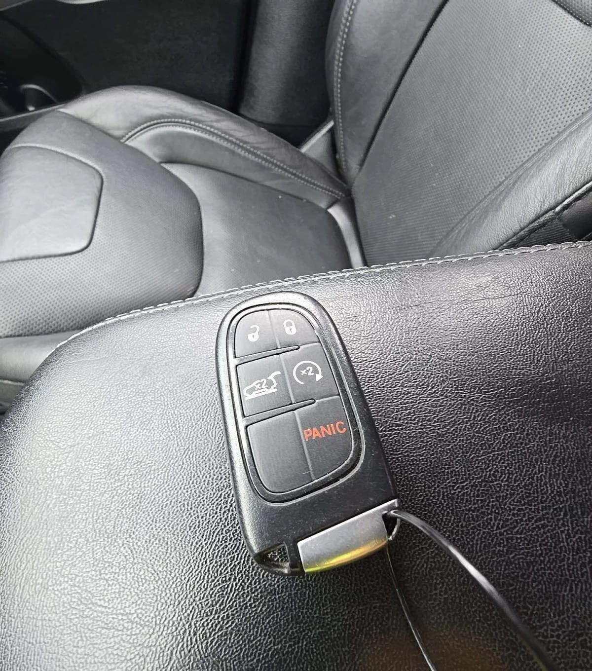 2019 JEEP CHEROKEE Limited 5