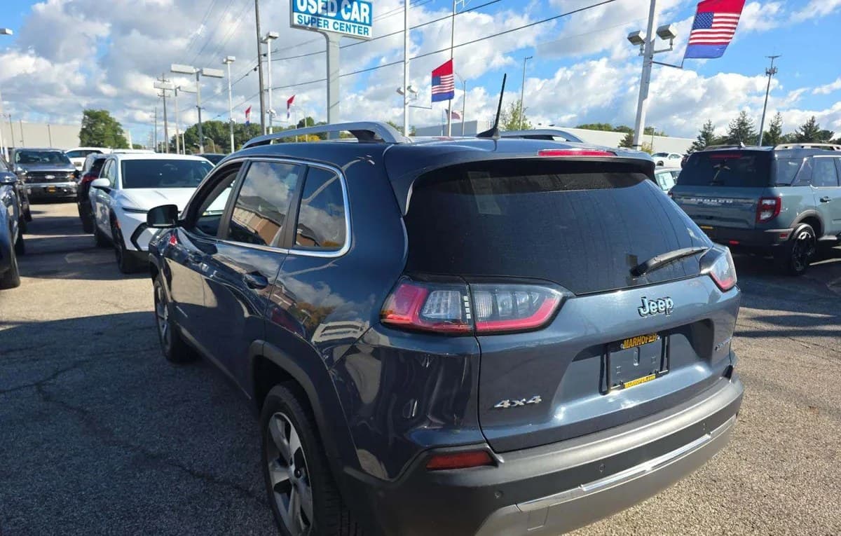2021 JEEP CHEROKEE Limited 3