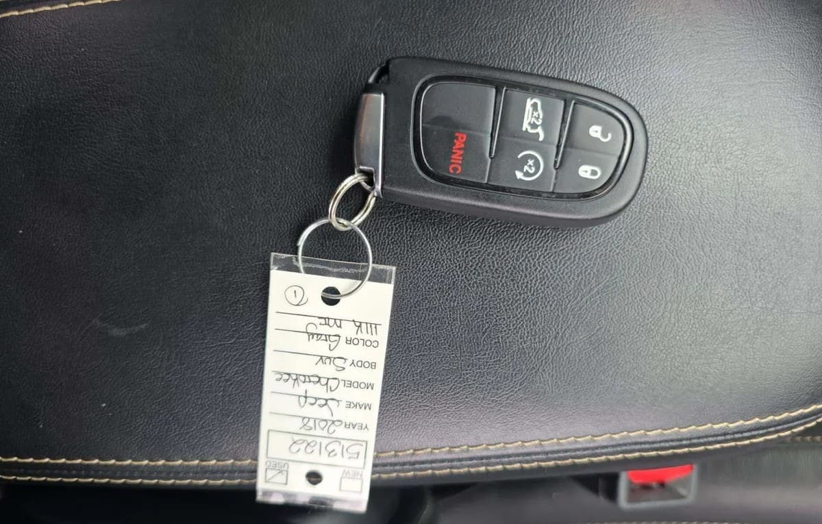 2018 JEEP CHEROKEE Limited 5