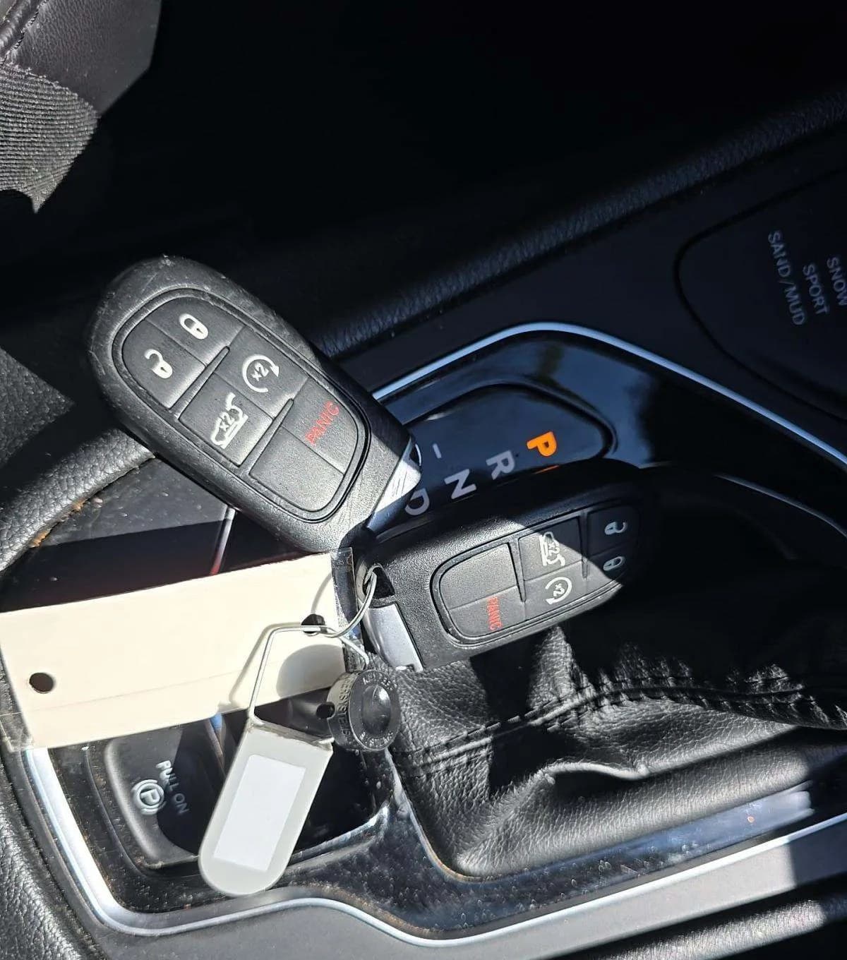 2019 JEEP CHEROKEE Limited 5