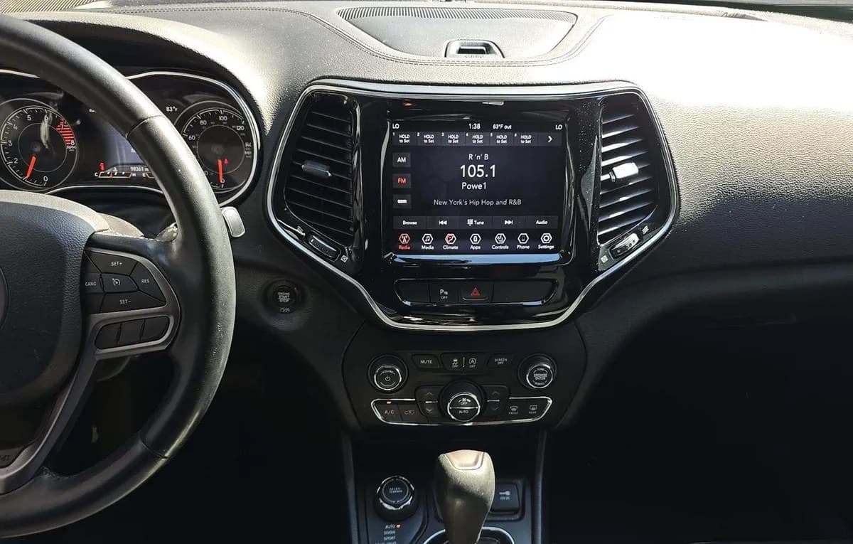 2019 JEEP CHEROKEE Limited 7