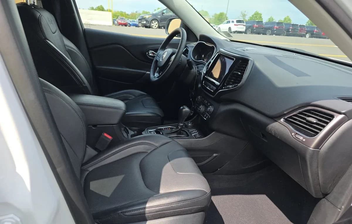 2022 JEEP CHEROKEE Limited 5