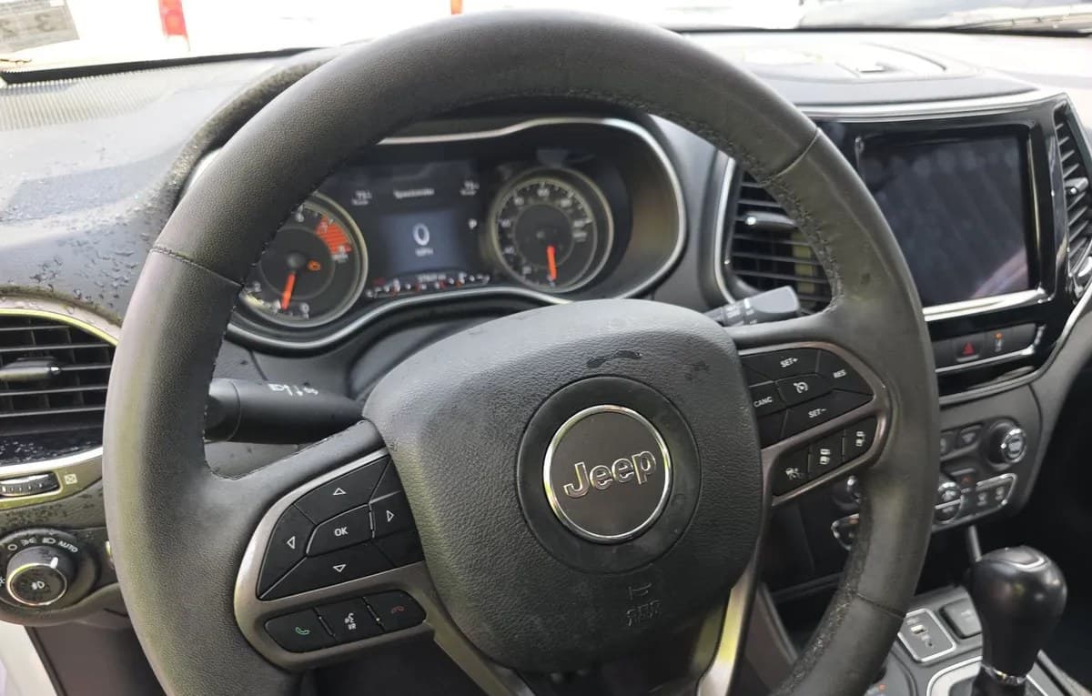 2022 JEEP CHEROKEE Limited 7