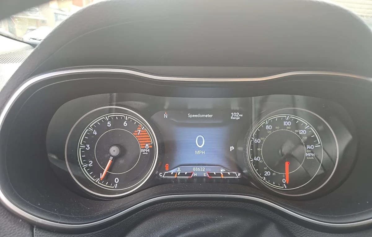 2019 JEEP CHEROKEE Limited 6