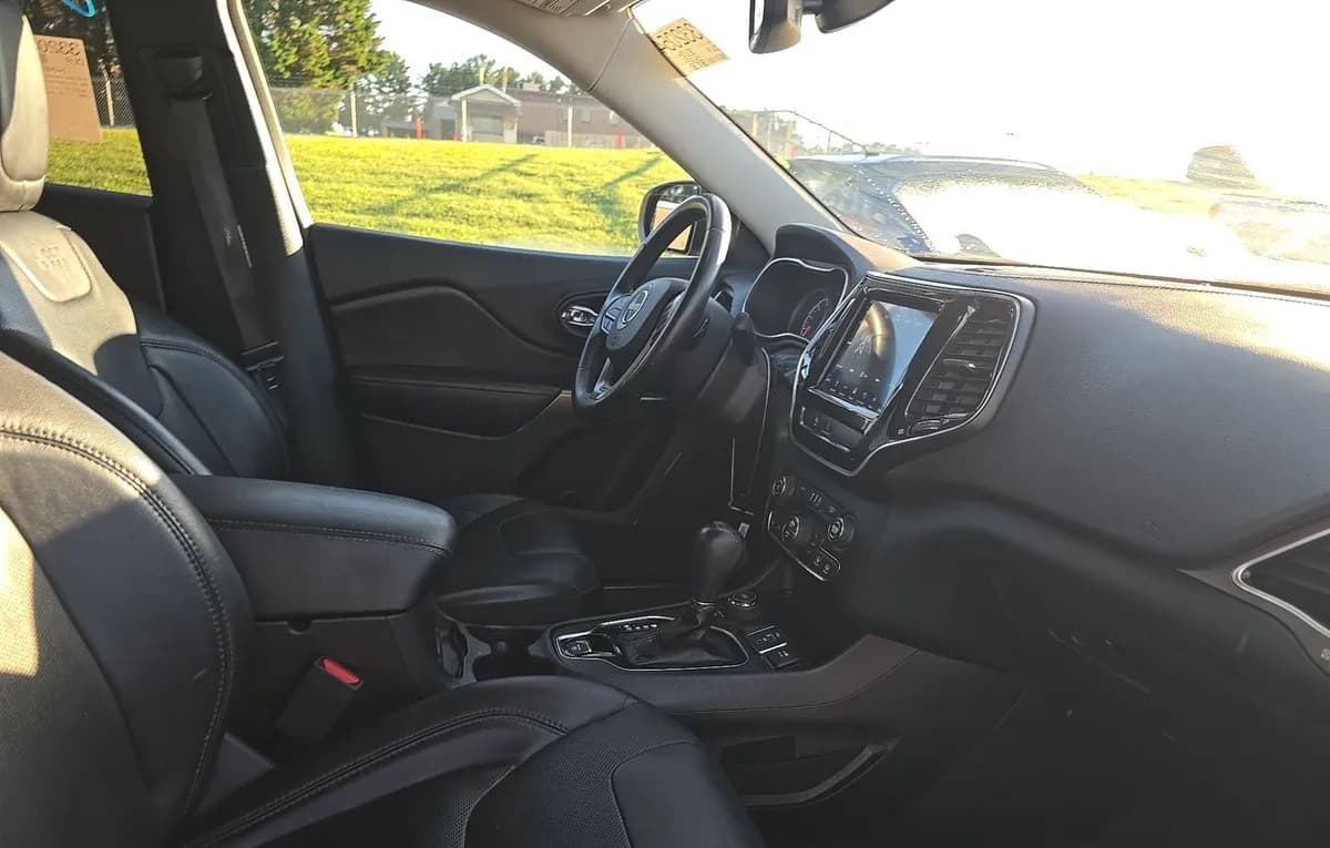 2019 JEEP CHEROKEE Limited 5