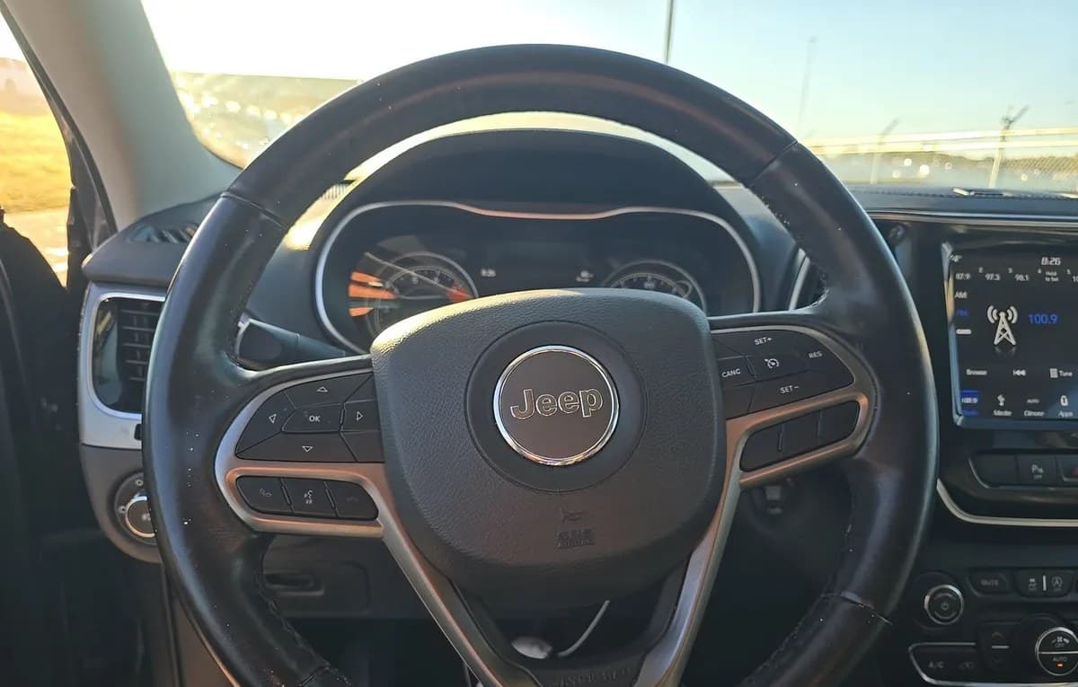 2019 JEEP CHEROKEE Limited 7