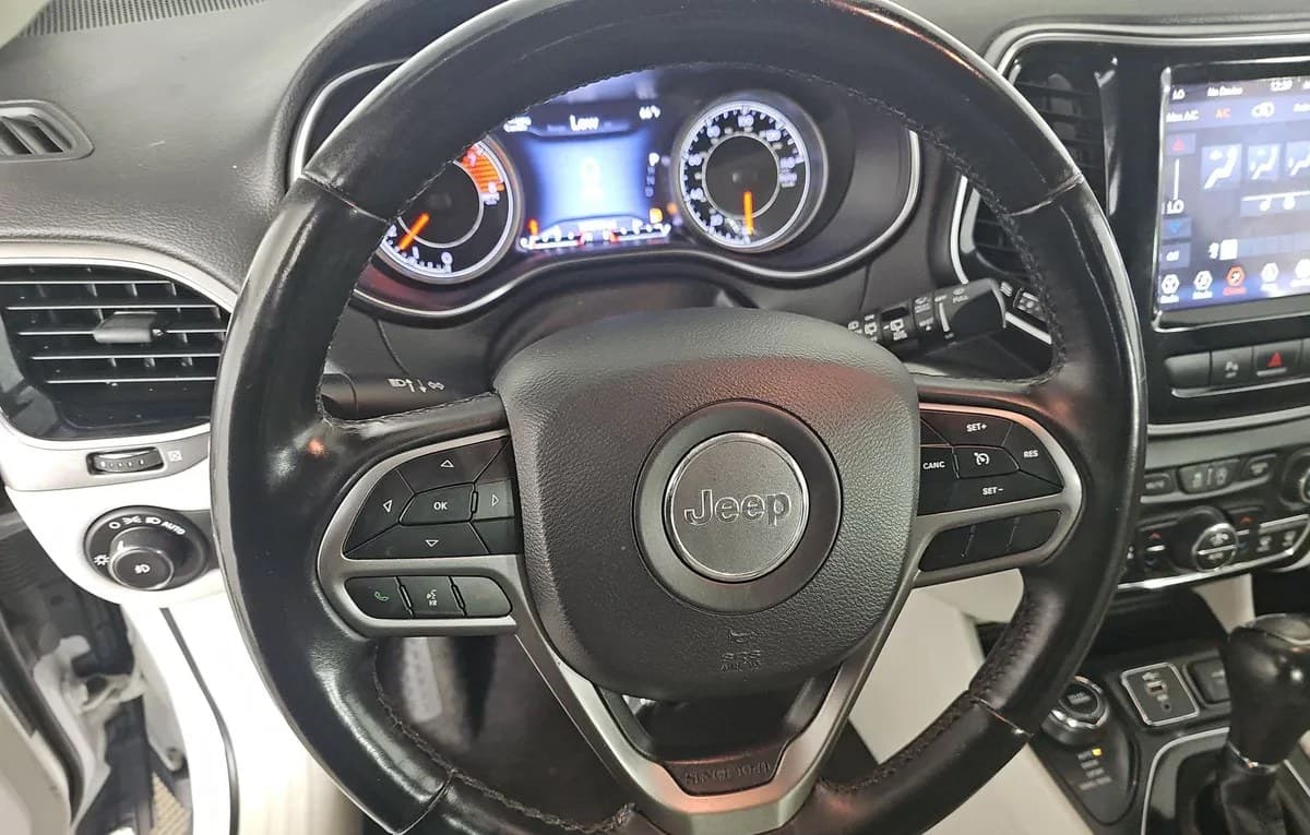 2019 JEEP CHEROKEE Limited 6