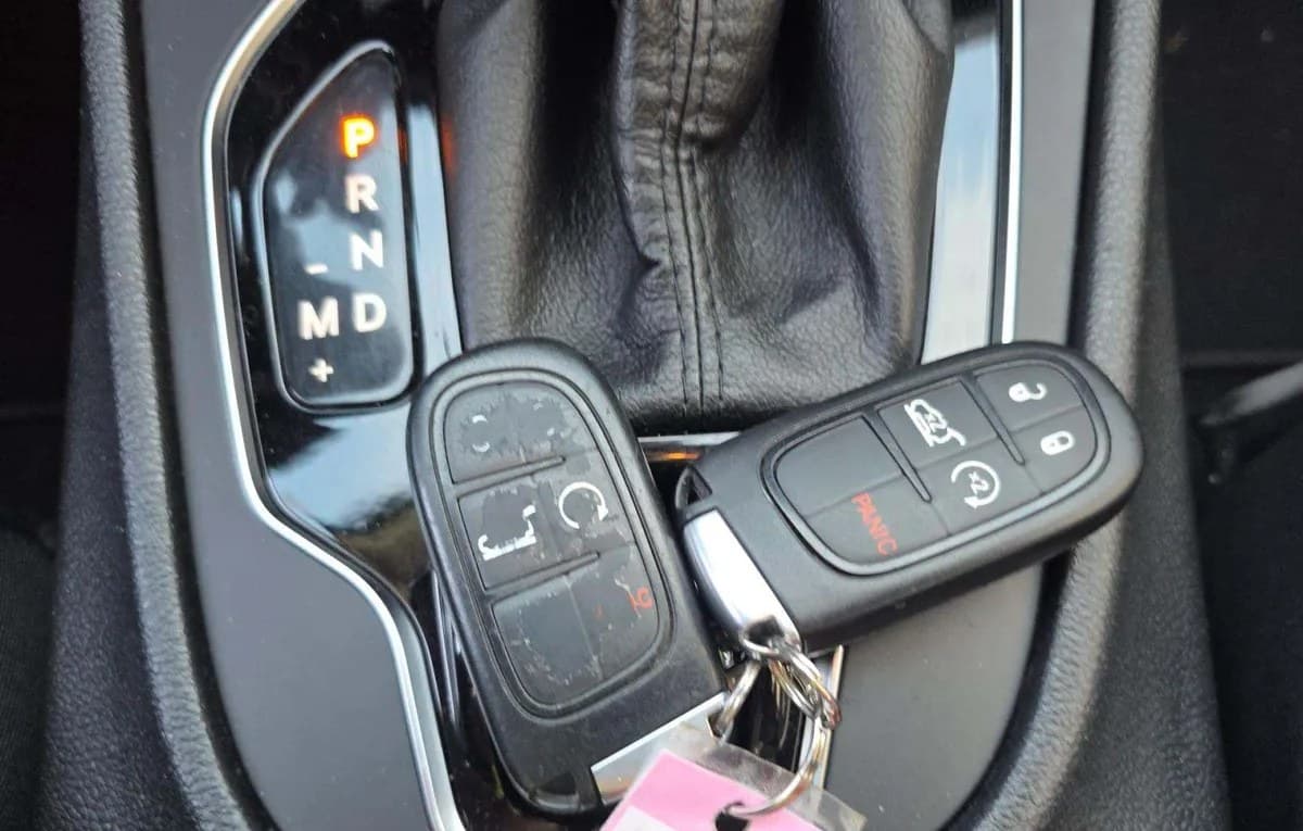 2020 JEEP CHEROKEE Limited 5