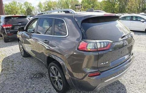 2019 JEEP CHEROKEE Overland 4