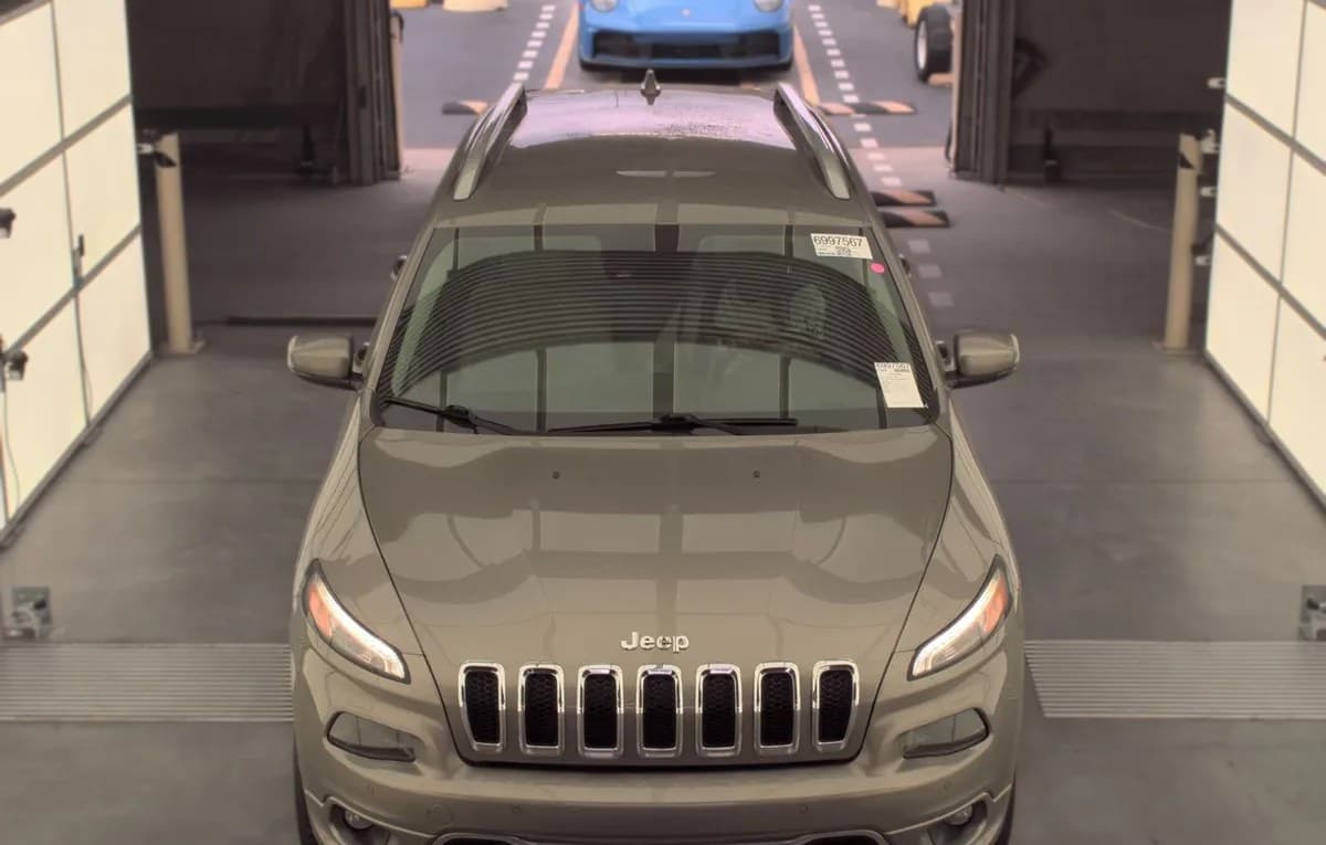 2017 JEEP CHEROKEE Overland 3